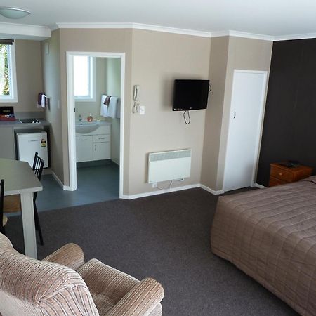 Monarch Motel Инверкаргил Екстериор снимка